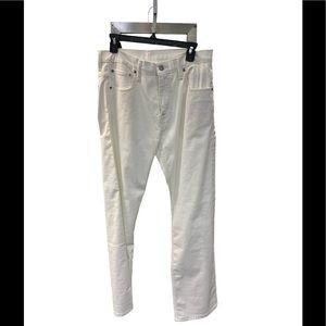 Levi’s White Denim Jeans
31 x 32
